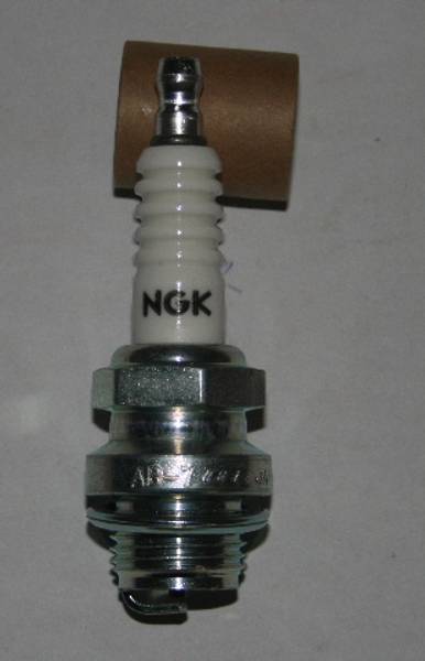 Hovedbilde Tennplugg NGK AB7